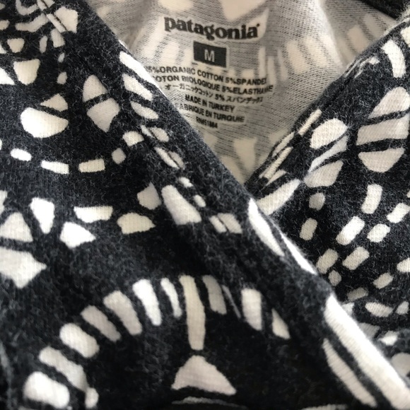 Patagonia dress - Picture 2 of 3